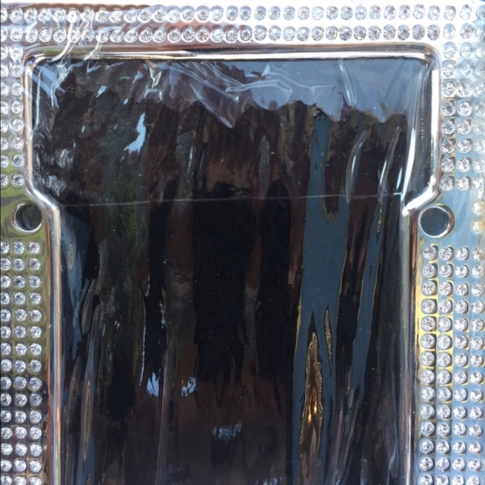 Swarovski crystal license plate cover
